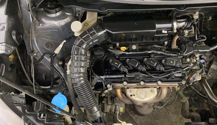 2020 Maruti XL6 ALPHA MT, Petrol, Manual, 27,592 km, Engine View - Right