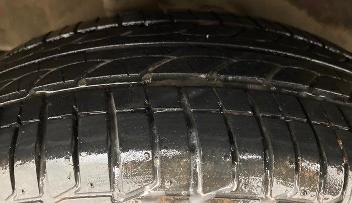 2013 Nissan Micra XV CVT, Petrol, Automatic, 73,236 km, Right Rear Tyre Tread