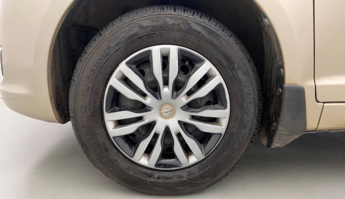 2010 Maruti Swift Dzire VXI, Petrol, Manual, 37,096 km, Left Front Wheel