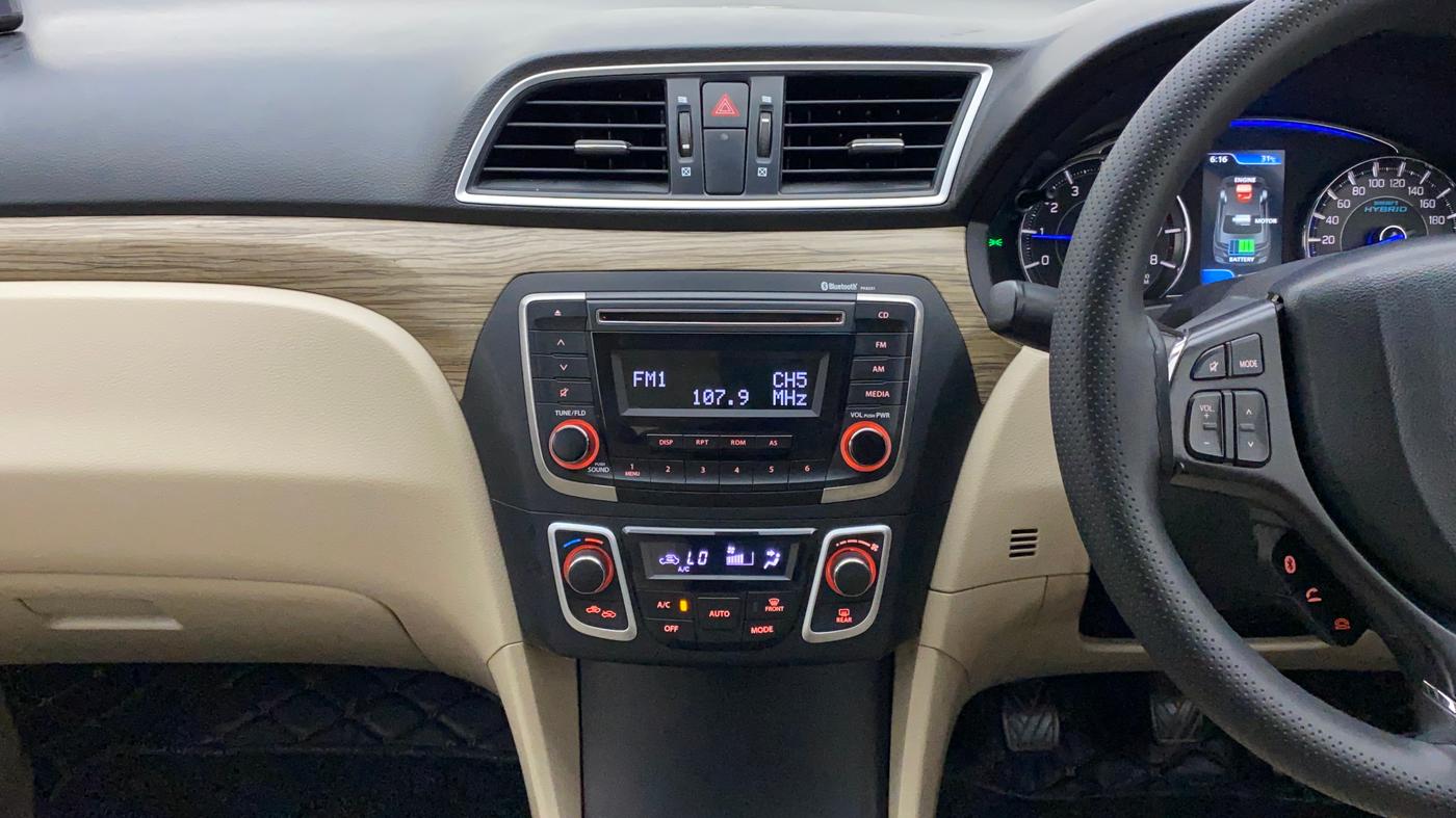 2018 Maruti Ciaz DELTA 1.5 SHVS MT PETROL, Petrol, Manual, 61,103 km, Air Conditioner