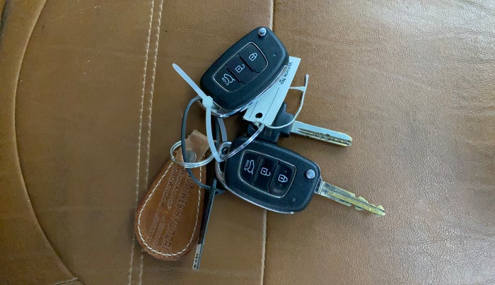 2016 Hyundai Creta BASE 1.6 PETROL, Petrol, Manual, 67,795 km, Key Close Up