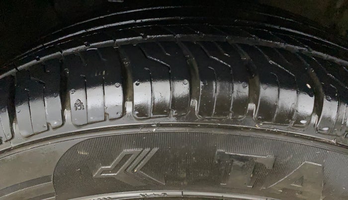 2016 Hyundai Creta BASE 1.6 PETROL, Petrol, Manual, 67,795 km, Left Front Tyre Tread