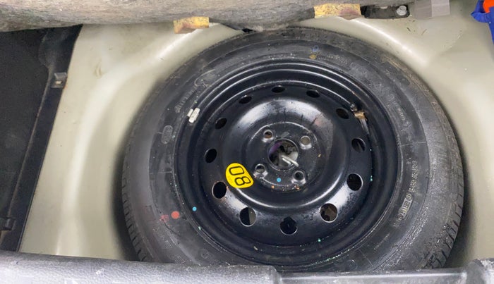 2015 Maruti Swift ZDI, Diesel, Manual, 31,878 km, Spare Tyre