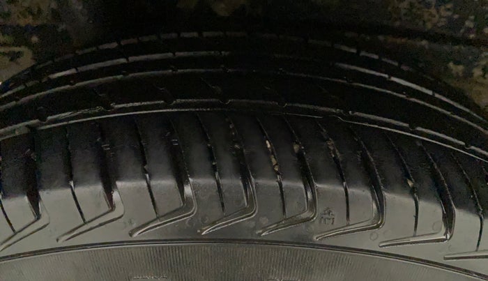 2021 Maruti New Wagon-R LXI CNG 1.0, CNG, Manual, 23,233 km, Right Rear Tyre Tread