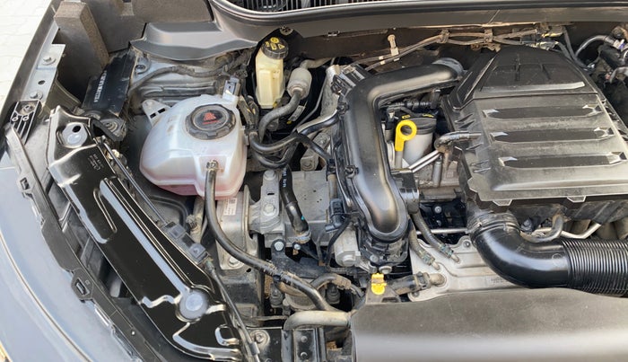 2022 Skoda KUSHAQ STYLE 1.0L TSI MT, Petrol, Manual, 71,865 km, Engine View - Right