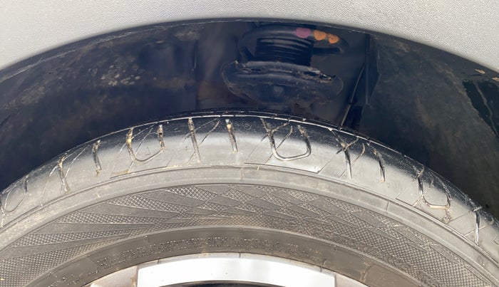 2022 Skoda KUSHAQ STYLE 1.0L TSI MT, Petrol, Manual, 71,865 km, Left Front Tyre Tread