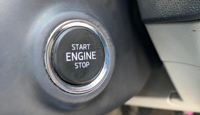 2022 Skoda KUSHAQ STYLE 1.0L TSI MT, Petrol, Manual, 71,865 km, Keyless Start/ Stop Button