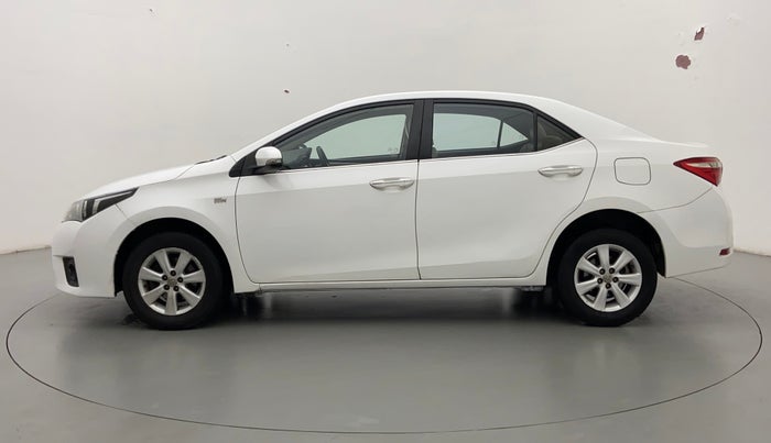 2014 Toyota Corolla Altis G PETROL, Petrol, Manual, 68,791 km, Left Side