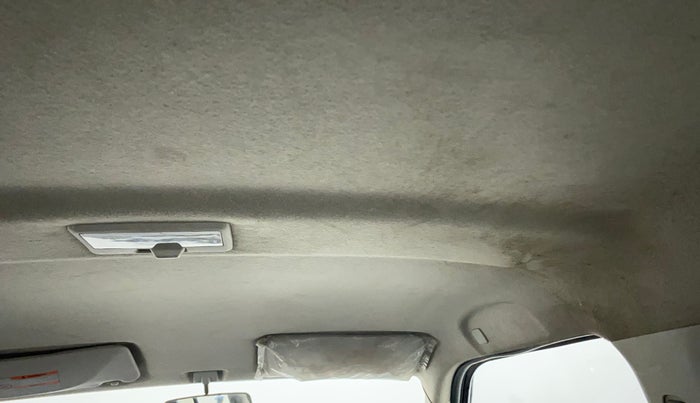 2012 Maruti Swift ZXI, Petrol, Manual, 65,139 km, Ceiling - Roof lining minor dirty