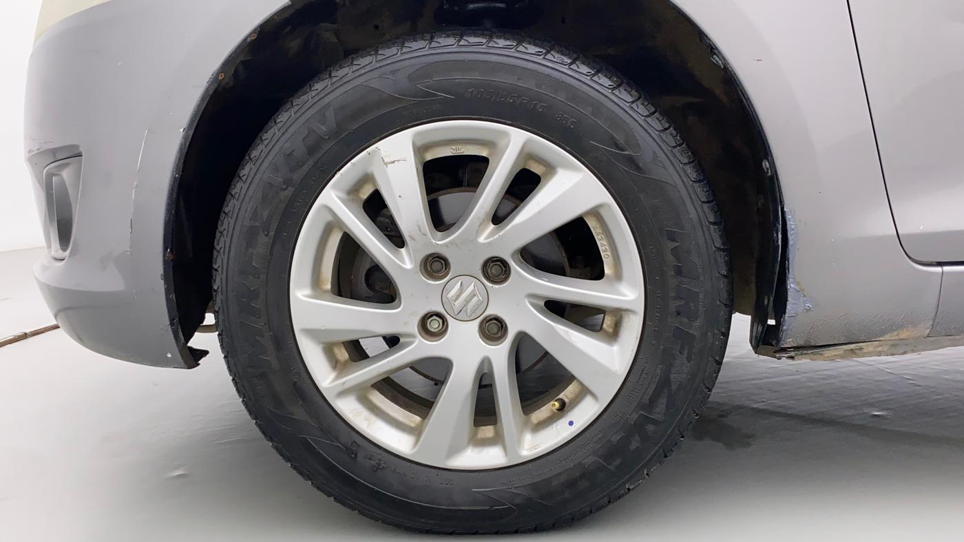 2012 Maruti Swift ZXI, Petrol, Manual, 65,139 km, Left Front Wheel