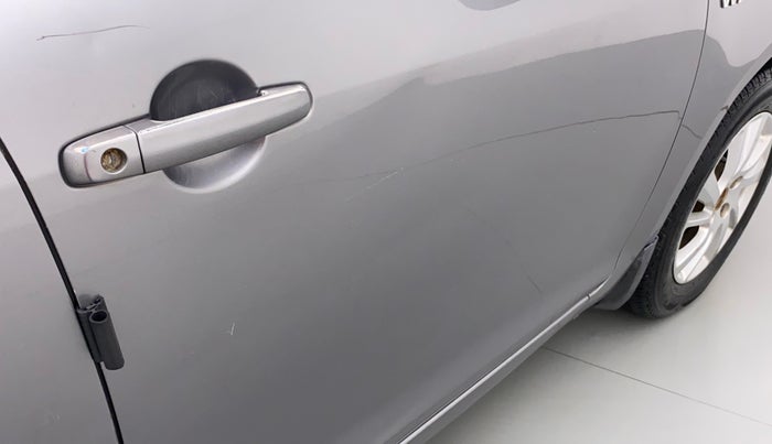 2012 Maruti Swift ZXI, Petrol, Manual, 65,139 km, Driver-side door - Slightly dented