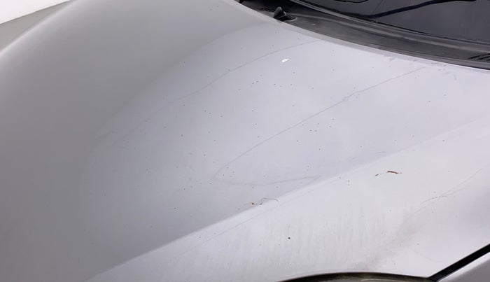 2012 Maruti Swift ZXI, Petrol, Manual, 65,139 km, Bonnet (hood) - Slightly dented