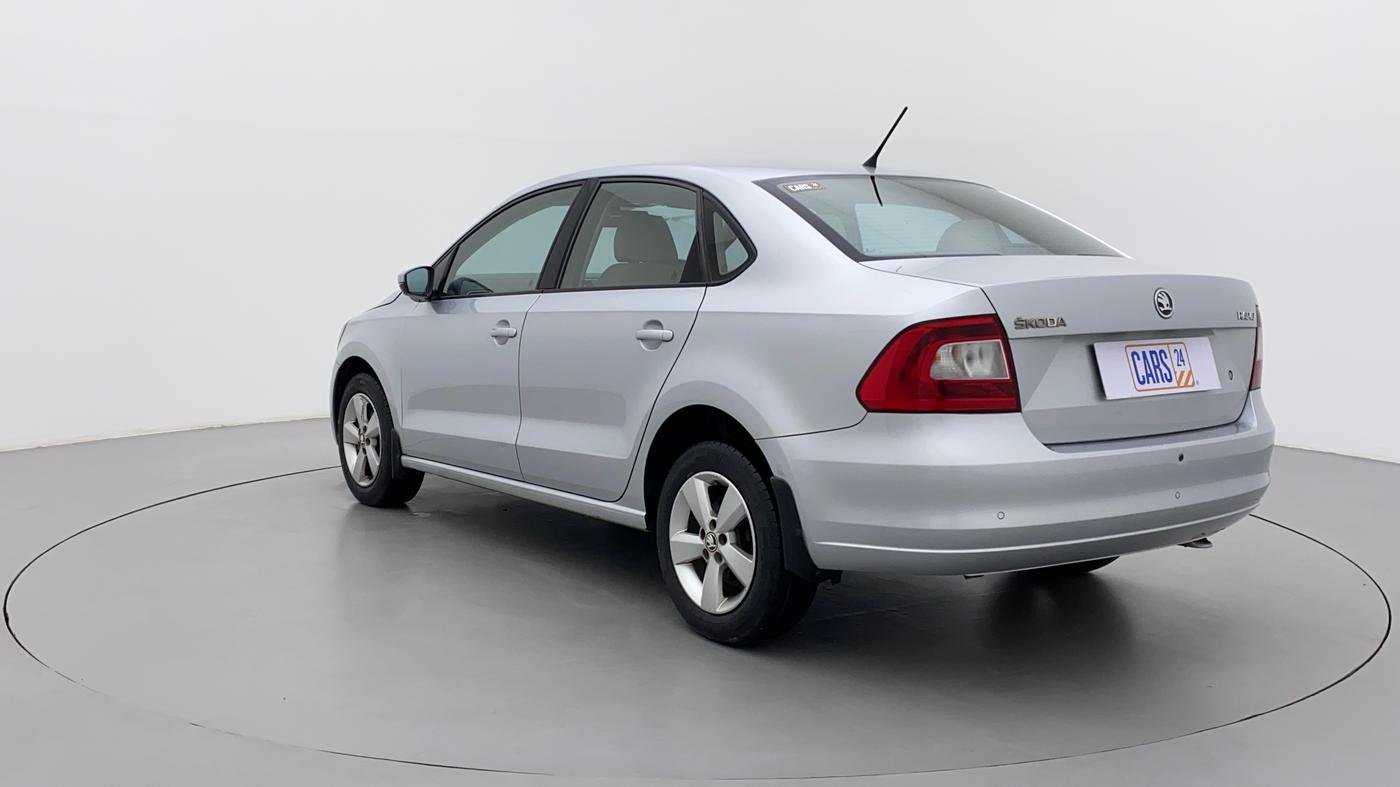 2015 Skoda Rapid 1.6 MPI STYLE PLUS, Petrol, Manual, 80,381 km, Left Back Diagonal