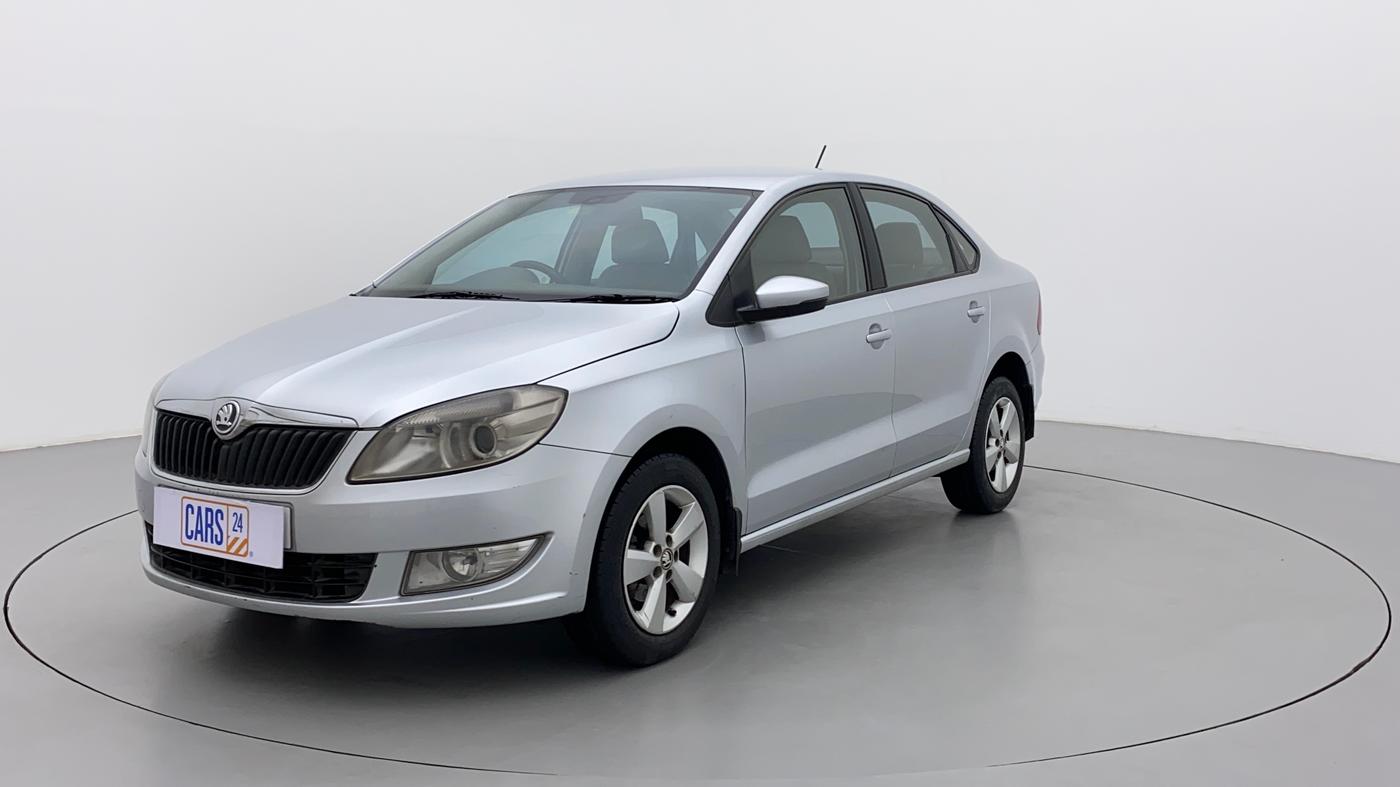 2015 Skoda Rapid 1.6 MPI STYLE PLUS, Petrol, Manual, 80,381 km, Left Front Diagonal