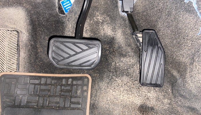 2019 Maruti Baleno ALPHA CVT PETROL 1.2, Petrol, Automatic, 48,535 km, Pedals