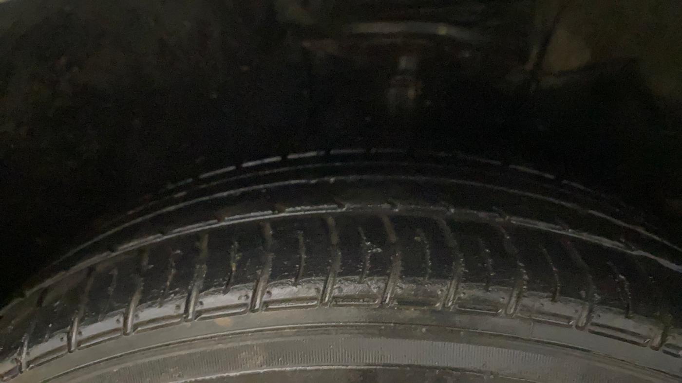 2018 Toyota Corolla Altis VL CVT PETROL, Petrol, Automatic, 48,588 km, Right Front Tyre Tread