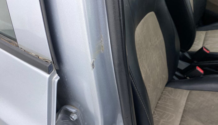 2019 Hyundai Grand i10 MAGNA 1.2 KAPPA VTVT, Petrol, Manual, 56,846 km, Right B pillar - Paint is slightly faded