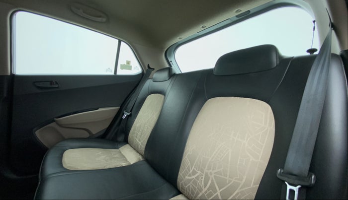 2019 Hyundai Grand i10 MAGNA 1.2 KAPPA VTVT, Petrol, Manual, 56,846 km, Right Side Rear Door Cabin
