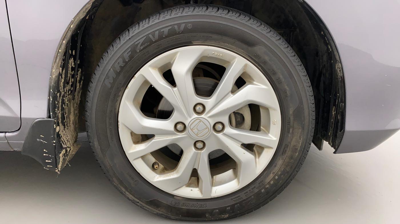2018 Honda Amaze 1.2L I-VTEC V, Petrol, Manual, 20,187 km, Right Front Wheel