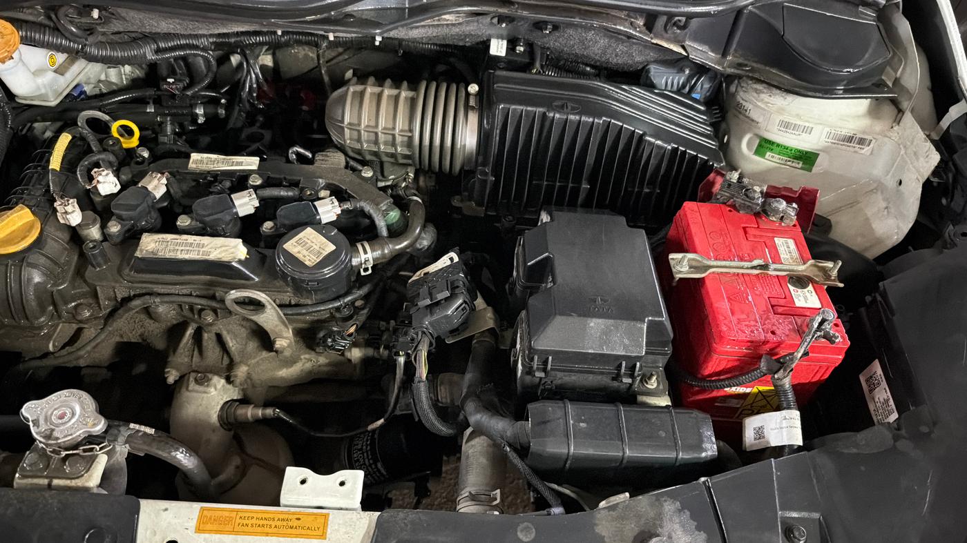 2021 Tata ALTROZ XE PETROL, CNG, Manual, 48,716 km, Engine View - Left