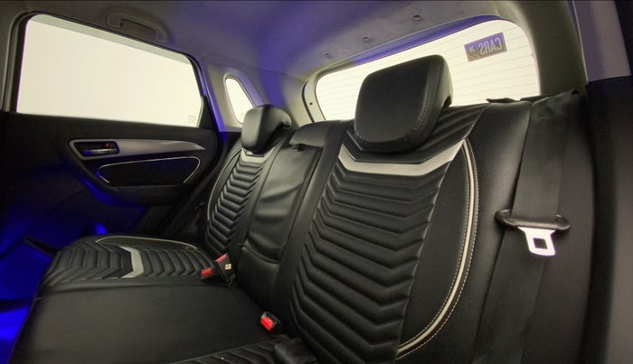 2018 Maruti Vitara Brezza ZDI PLUS, Diesel, Manual, 95,697 km, Right Side Rear Door Cabin