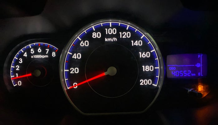 2016 Hyundai i10 MAGNA 1.1, Petrol, Manual, 40,546 km, Odometer Image