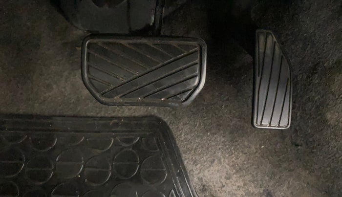 2015 Maruti Celerio VXI AMT, Petrol, Automatic, 38,237 km, Pedals