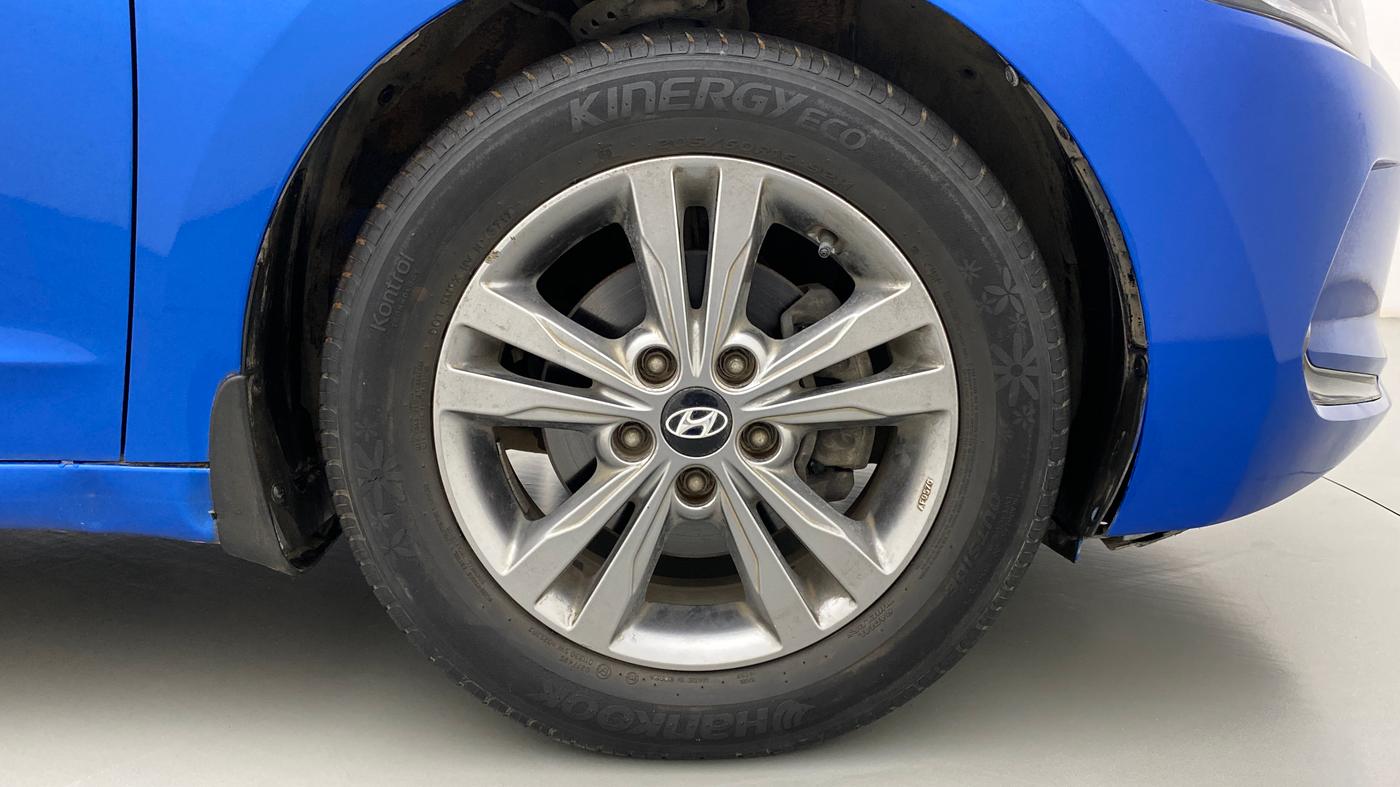 2018 Hyundai New Elantra 2.0 SX(O) AT PETROL, Petrol, Automatic, 32,646 km, Right Front Wheel