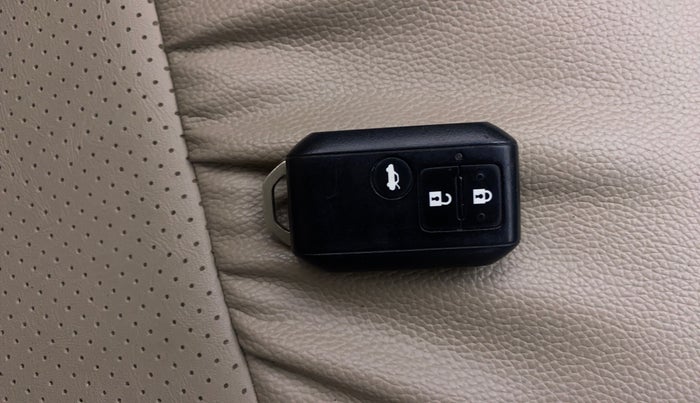 2017 Maruti Dzire ZXI PLUS AMT, Petrol, Automatic, 40,229 km, Key Close Up