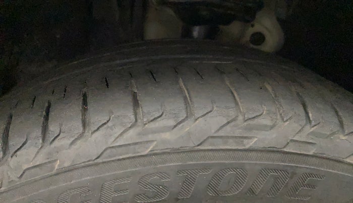 2019 Volkswagen T-ROC 1.5 TSI AT, Petrol, Automatic, 1,34,626 km, Left Front Tyre Tread