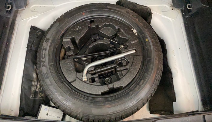 2019 Volkswagen T-ROC 1.5 TSI AT, Petrol, Automatic, 1,34,626 km, Spare Tyre