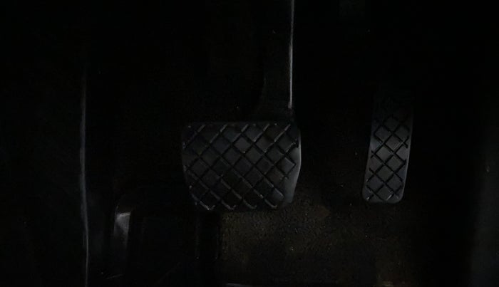 2019 Volkswagen T-ROC 1.5 TSI AT, Petrol, Automatic, 1,34,626 km, Pedals