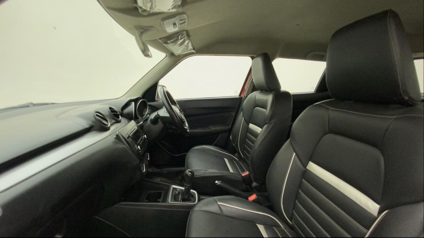2018 Maruti Swift VXI, Petrol, Manual, 74,371 km, Right Side Front Door Cabin