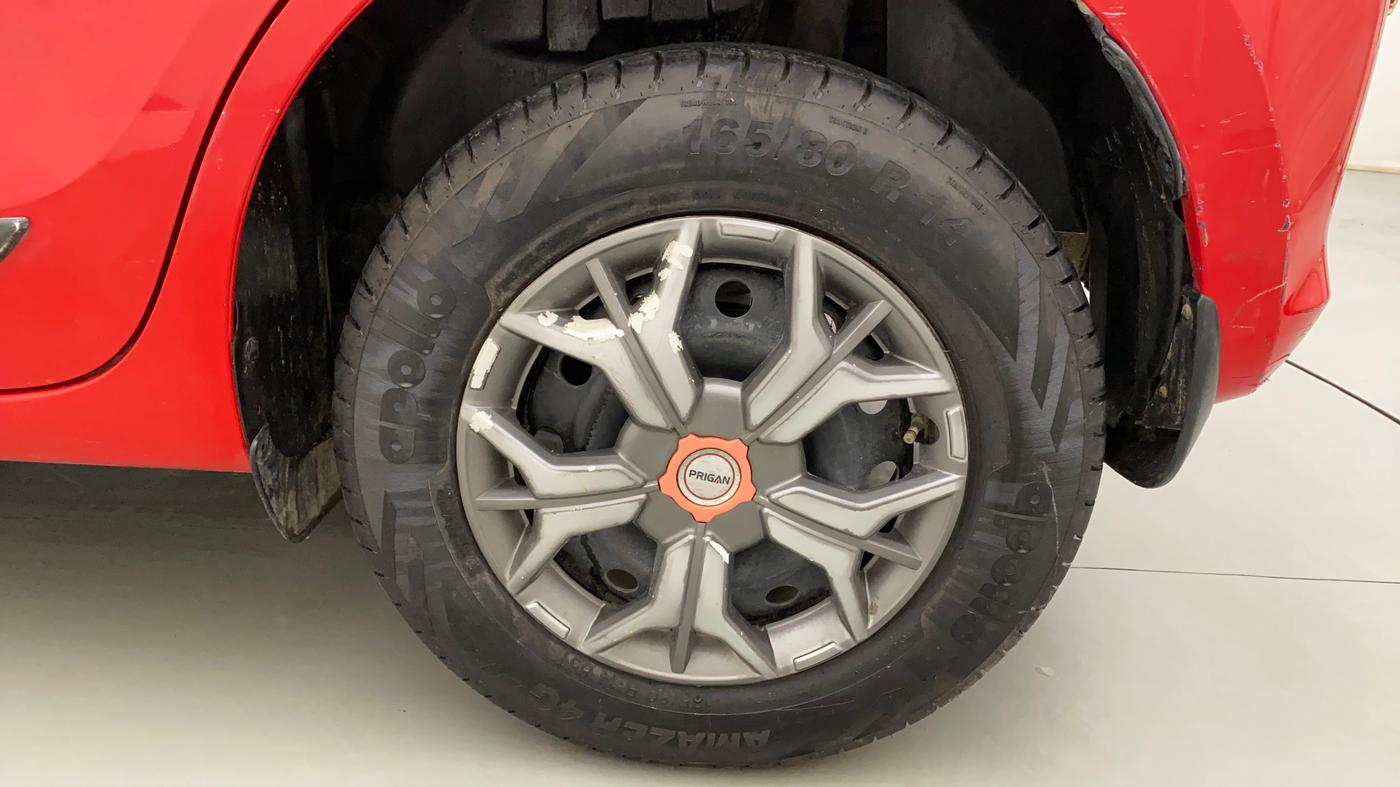 2018 Maruti Swift VXI, Petrol, Manual, 74,371 km, Left Rear Wheel