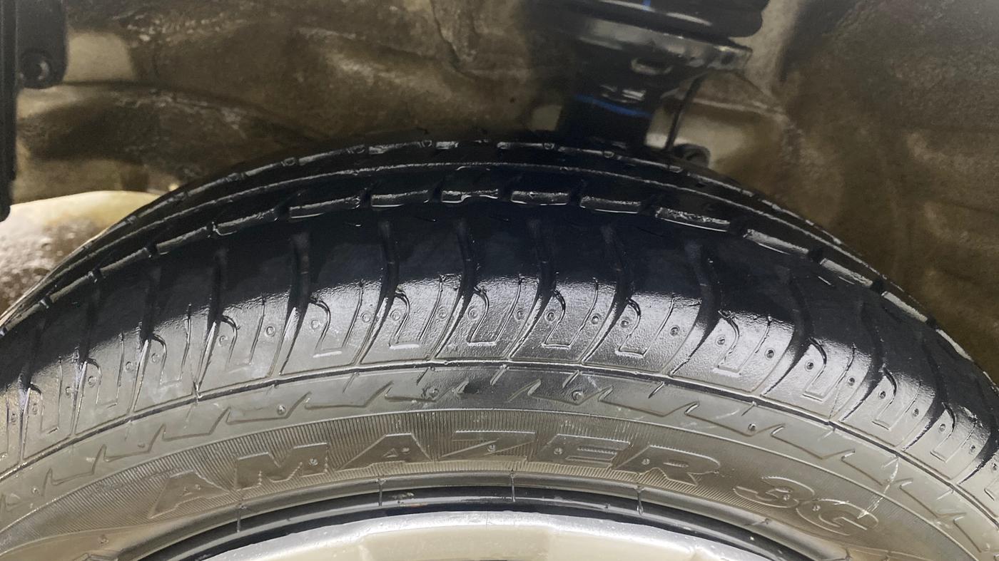 2018 Maruti Wagon R 1.0 VXI AMT, Petrol, Automatic, 33,055 km, Left Front Tyre Tread