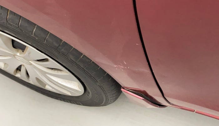 2012 Maruti Ertiga VXI, Petrol, Manual, 93,282 km, Left fender - Slightly dented