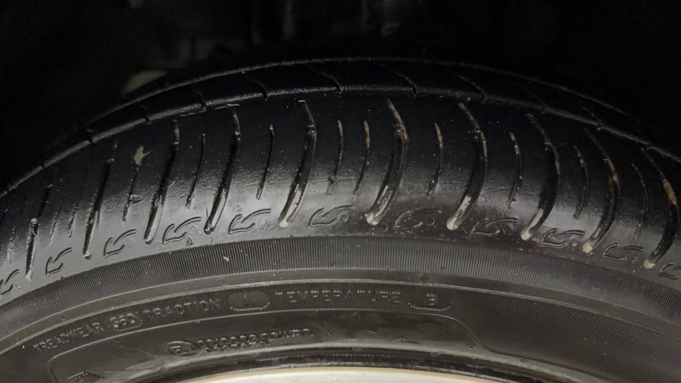 2018 Tata Tiago XT PETROL, Petrol, Manual, 57,171 km, Left Front Tyre Tread