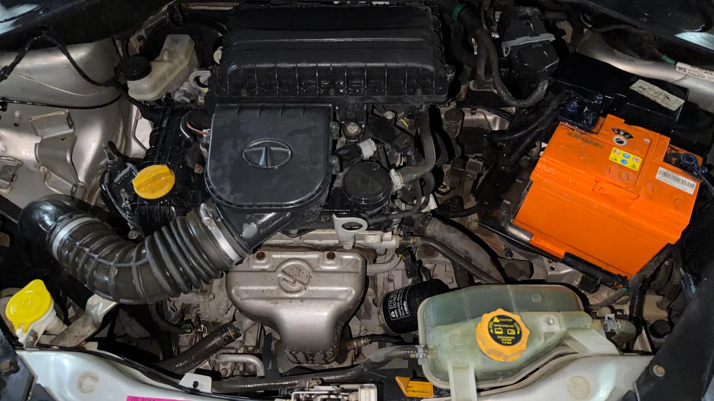 2018 Tata Tiago XT PETROL, Petrol, Manual, 57,171 km, Engine View