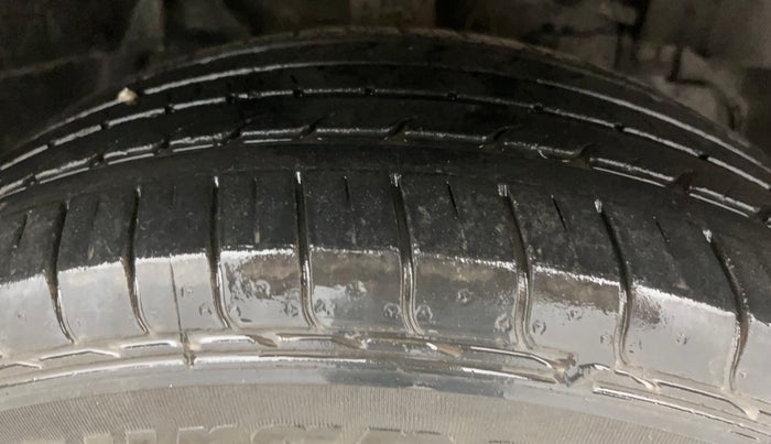 2019 Tata NEXON XT PLUS PETROL, Petrol, Manual, 41,306 km, Right Front Tyre Tread