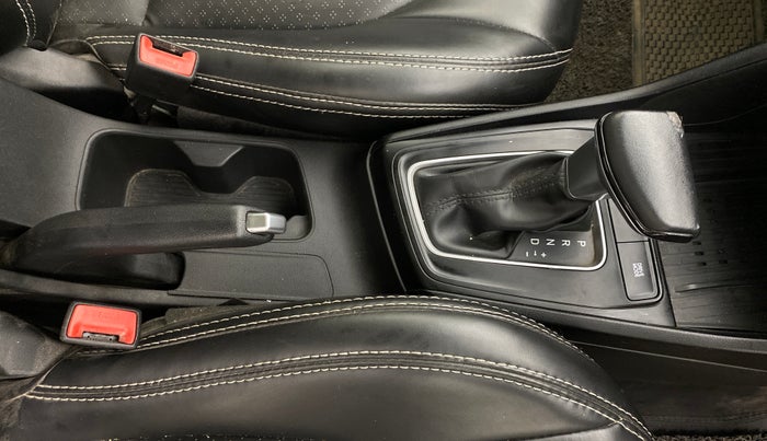 2023 Hyundai Verna SX(O) 1.5 MPI IVT , Petrol, Automatic, 63,704 km, Gear Lever