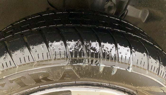 2022 Tata Tiago XM CNG, CNG, Manual, 64,338 km, Right Front Tyre Tread