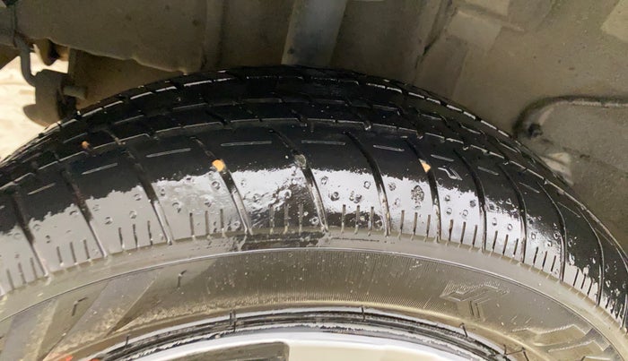 2022 Tata Tiago XM CNG, CNG, Manual, 64,338 km, Right Rear Tyre Tread