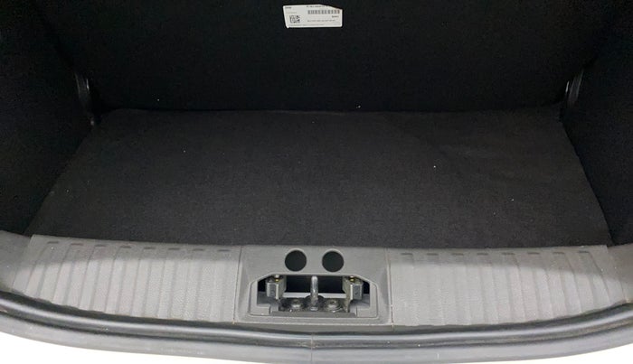 2020 Ford New Figo TITANIUM BLU 1.2 PETROL, Petrol, Manual, 11,383 km, Boot Inside