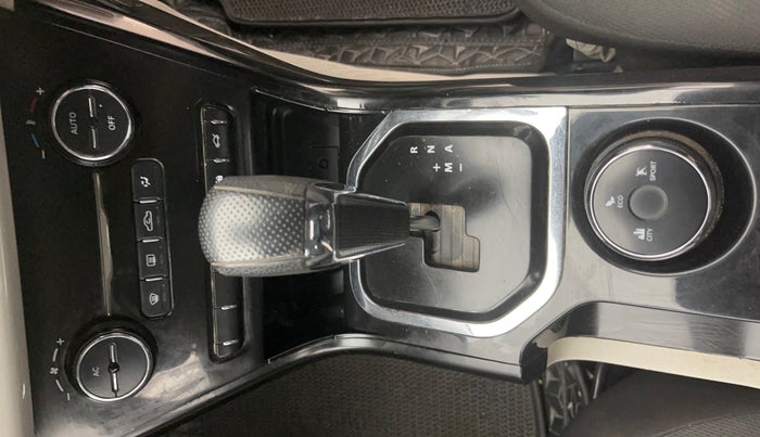 2021 Tata NEXON XZA PLUS (O) PETROL, Petrol, Automatic, 61,447 km, Gear Lever