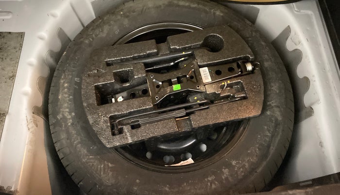 2022 Volkswagen TAIGUN COMFORTLINE 1.0 TSI MT, Petrol, Manual, 29,920 km, Spare Tyre