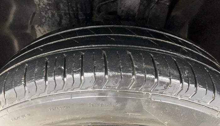 2021 Tata PUNCH ADVENTURE MT, Petrol, Manual, 38,816 km, Left Front Tyre Tread