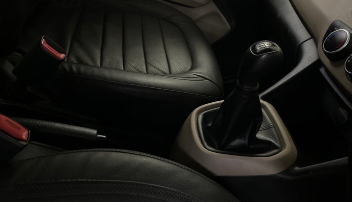 2015 Hyundai Grand i10 MAGNA 1.2 KAPPA VTVT, Petrol, Manual, 29,565 km, Gear Lever