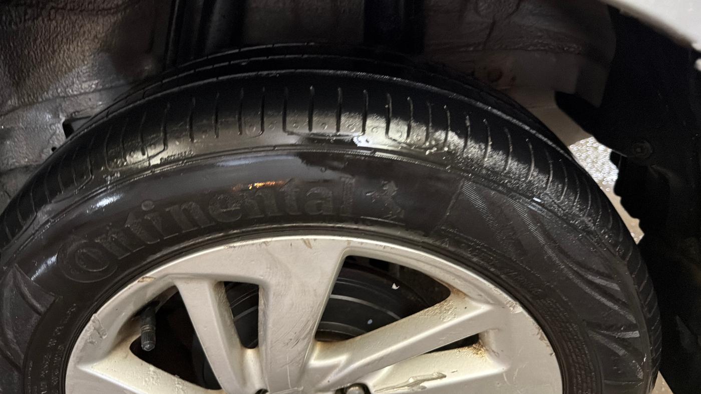 2015 Honda Jazz 1.2L I-VTEC VX, Petrol, Manual, 57,110 km, Left Rear Tyre Tread