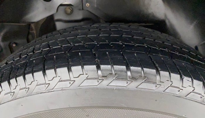 2019 Mahindra XUV500 W7 AT, Diesel, Automatic, 67,102 km, Right Rear Tyre Tread