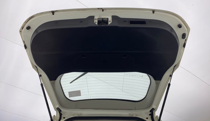 2019 Mahindra XUV500 W7 AT, Diesel, Automatic, 67,102 km, Boot Door Open